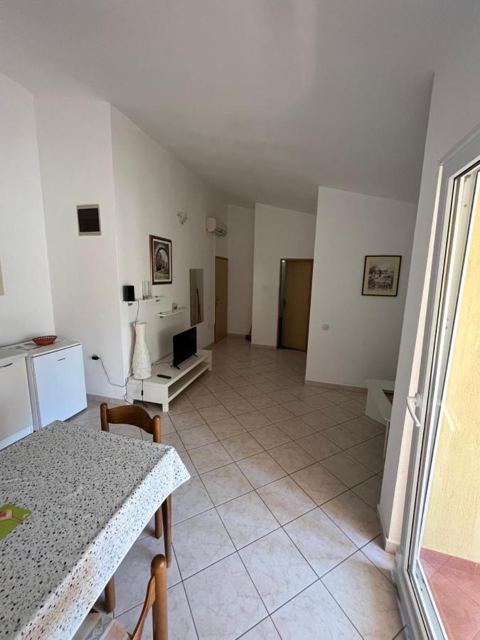 Apartments And Rooms Markovski Palit Экстерьер фото