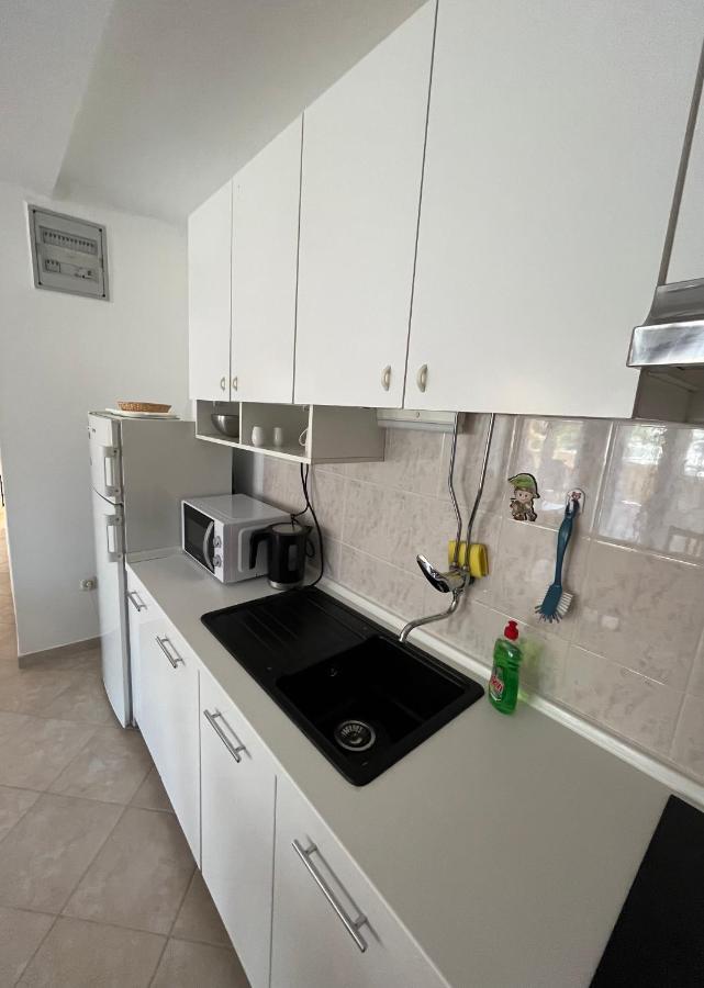 Apartments And Rooms Markovski Palit Экстерьер фото