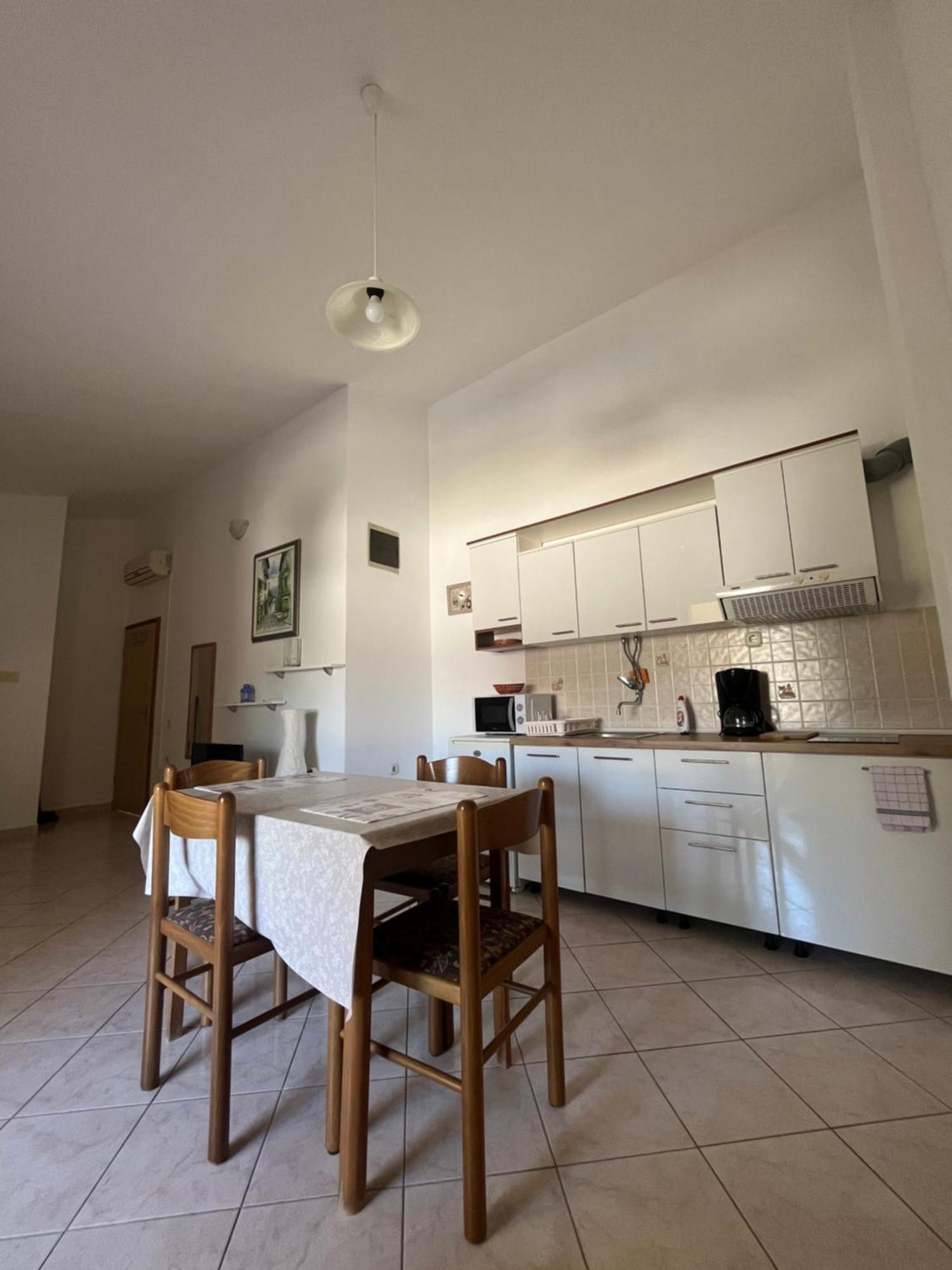 Apartments And Rooms Markovski Palit Экстерьер фото