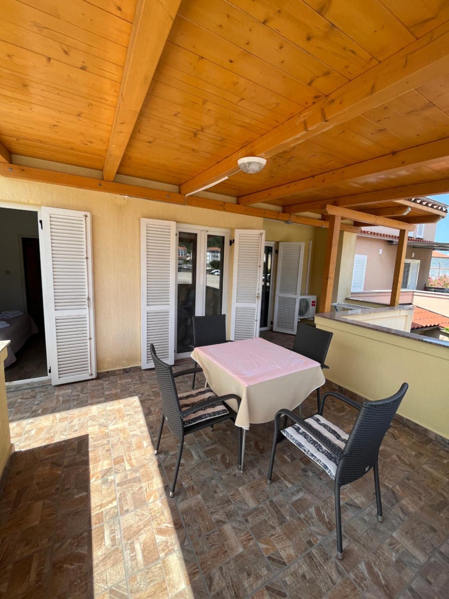 Apartments And Rooms Markovski Palit Экстерьер фото